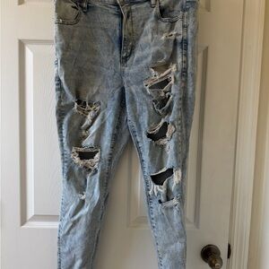 American Eagle Outfitters Light Blue Distressed Skinny Jeans